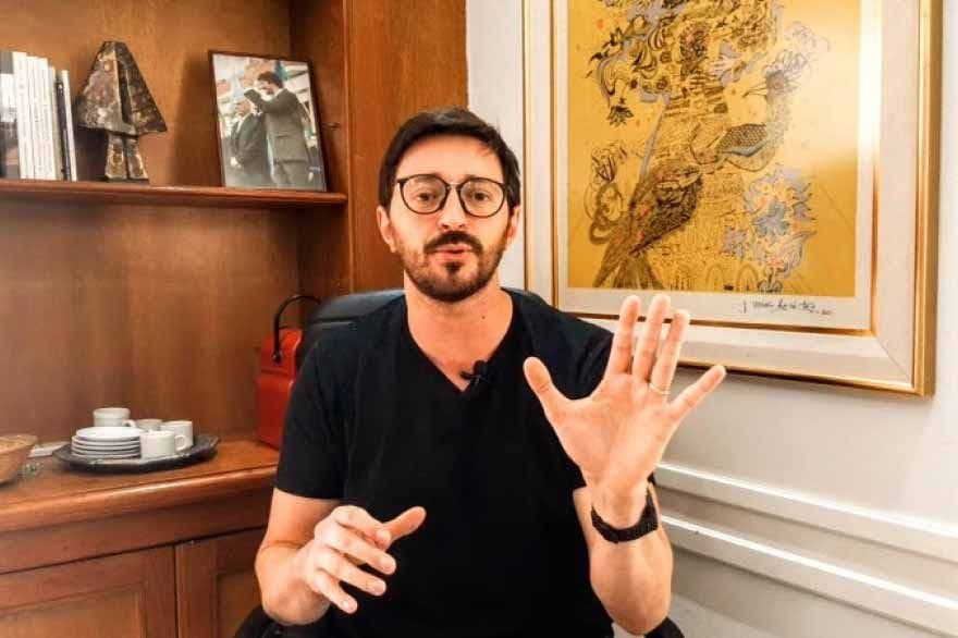 Sancionan una reforma que habilita la reelección de intendentes