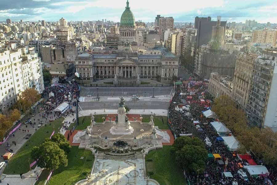 Apuntes de un miércoles 13: Día “IVE”