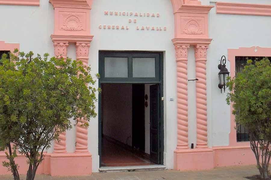 El intendente de Lavalle responde