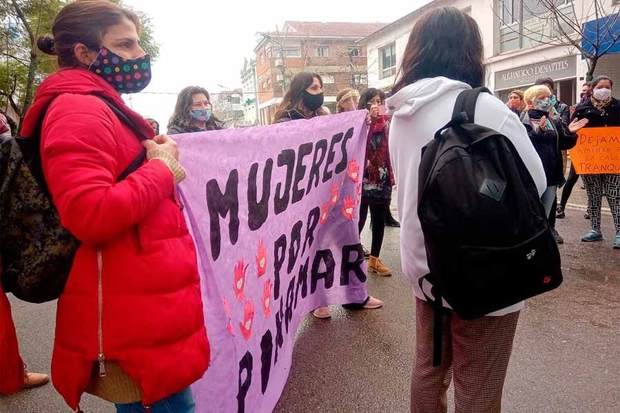 Mujeres marchan contra el acoso