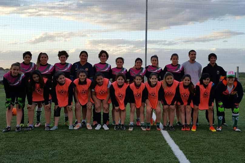 El fútbol femenino sueña con la continuidad