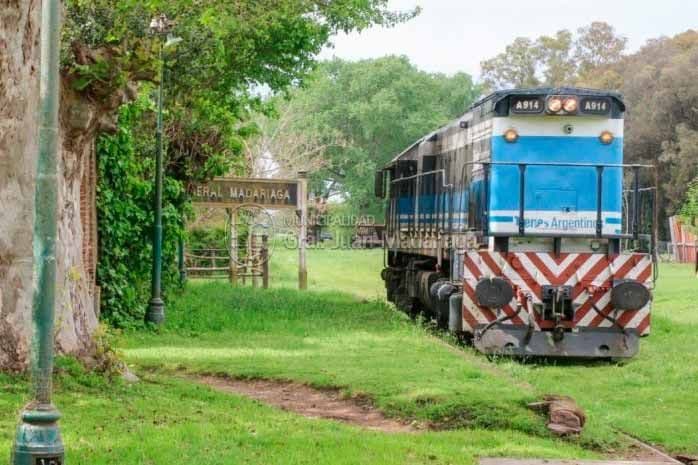 Y el tren llegó a Madariaga