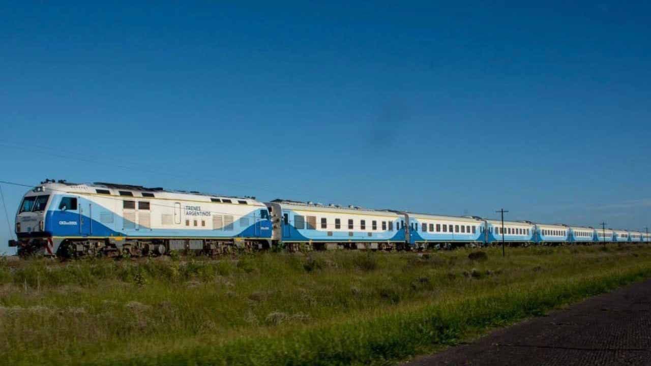 Ponen a la venta los pasajes de tren para marzo y abril