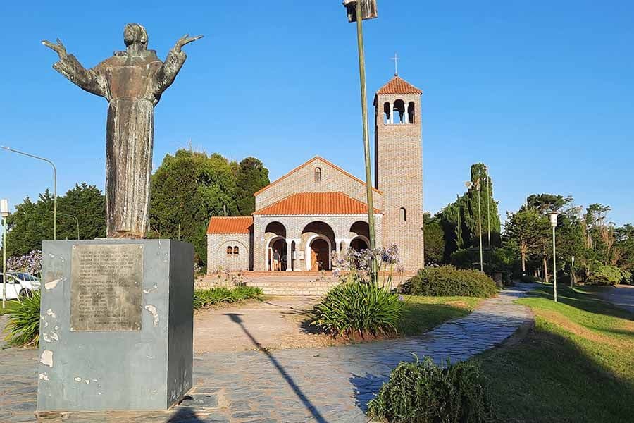 “Mirarnos, Encontrarnos, Ayudarnos”, el lema