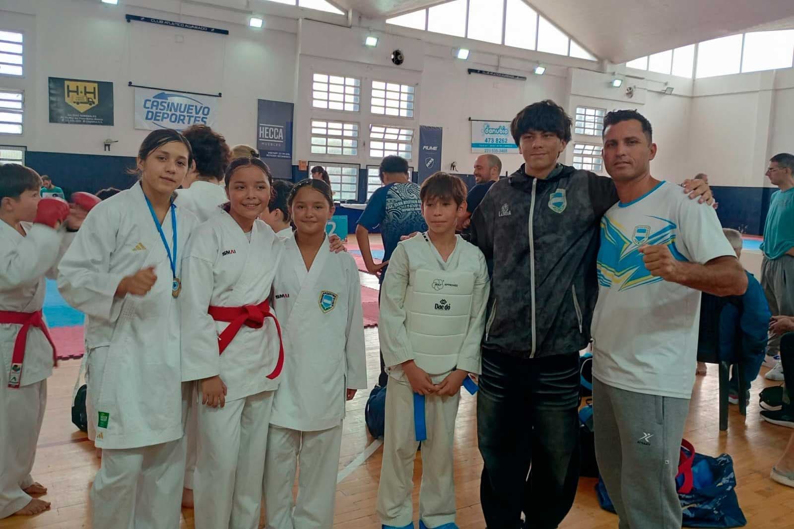 Karate: Gran performance de la escuela Shotokan