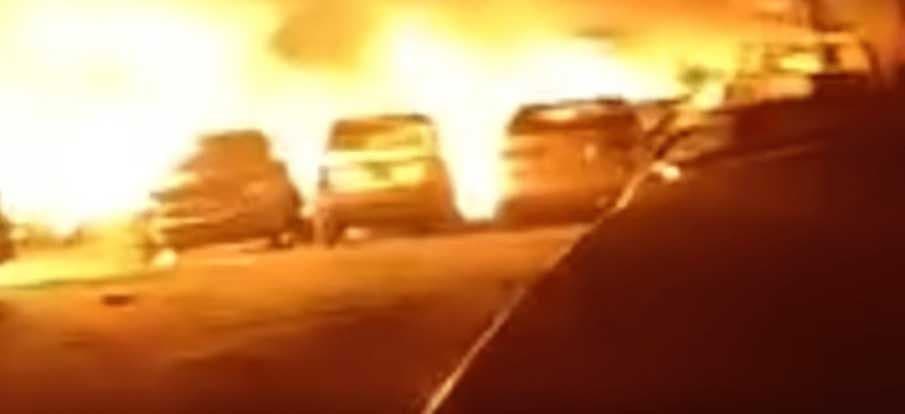 Se prendió fuego el depósito judicial con 35 autos