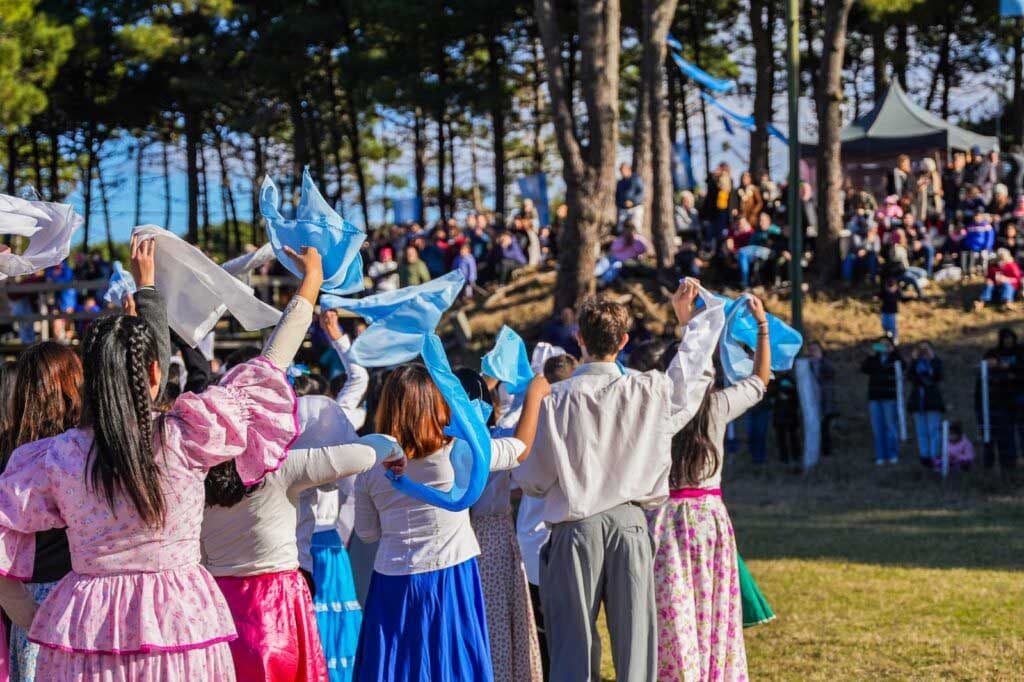 Acto y desfile oficial del 9 de julio