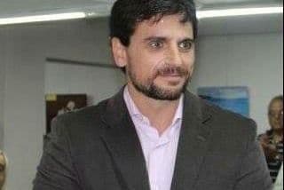 “Los funcionarios que recibieron la plata fueron millonarios”