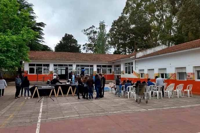 Por falta de calefacción, se suspenden las clases en la EP1