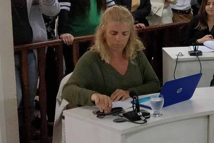 Proponen reforzar la ordenanza que prohíbe la pirotecnia