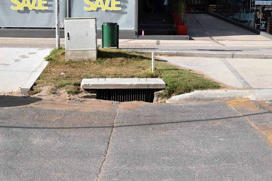 Denuncian contaminación del acuífero