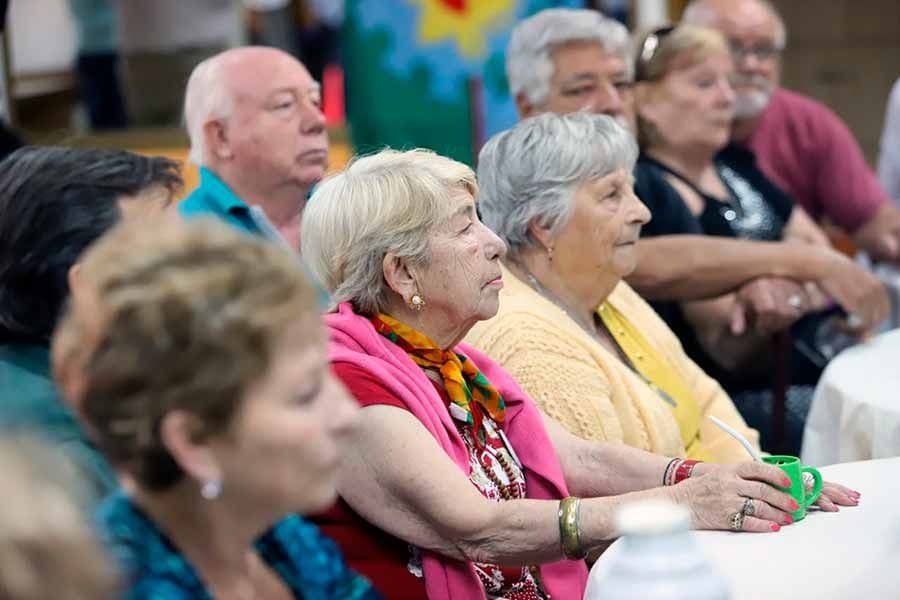 La Costa puso en marcha un dispositivo de asistencia para adultos mayores
