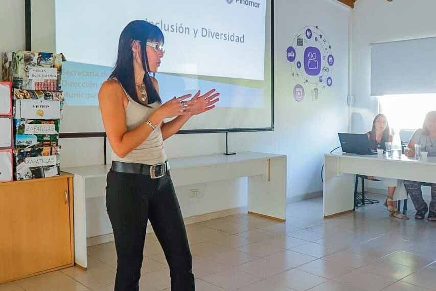 La idea es reinstalar la cultura del diálogo