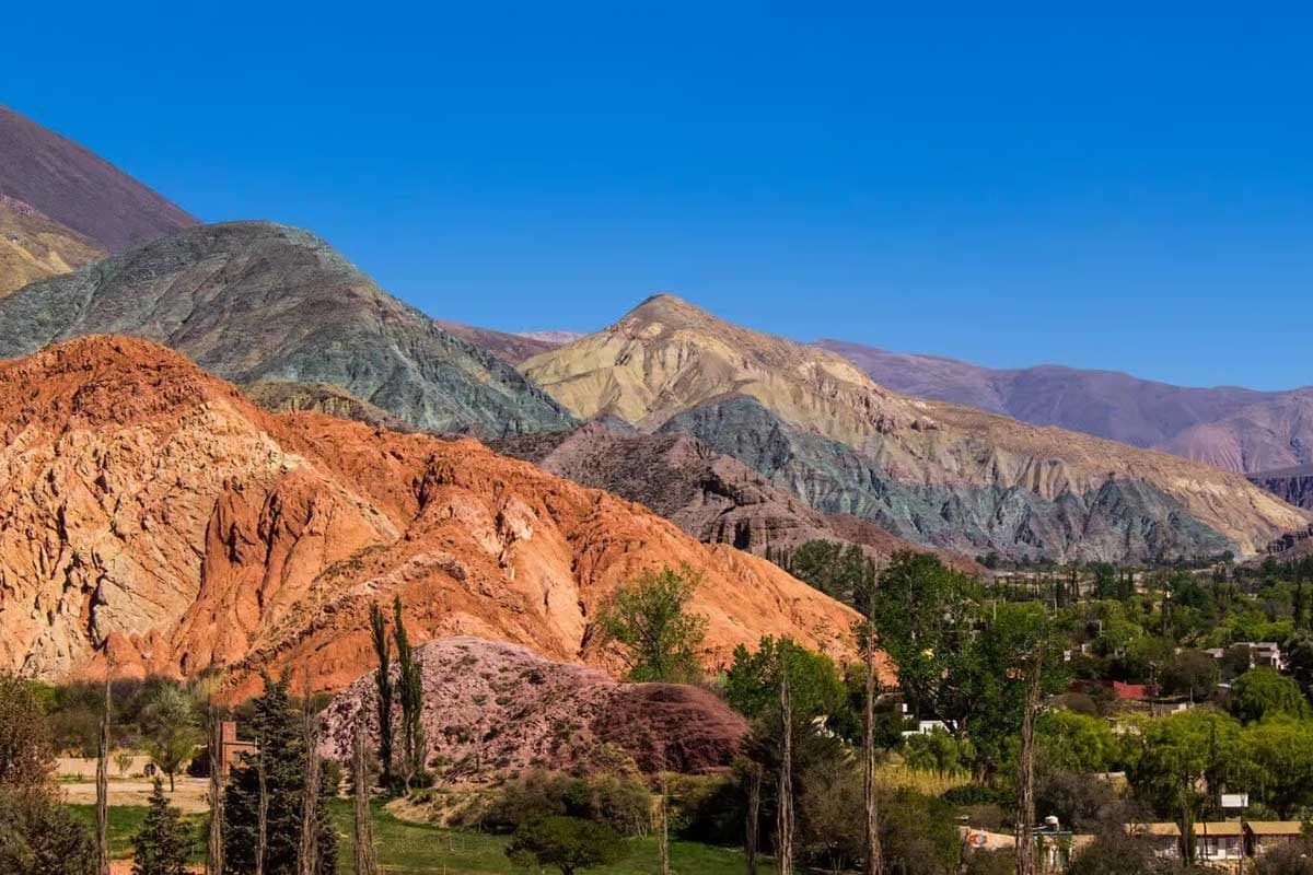 Jujuy y Pinamar firman una alianza turística en el marco del Norte Grande