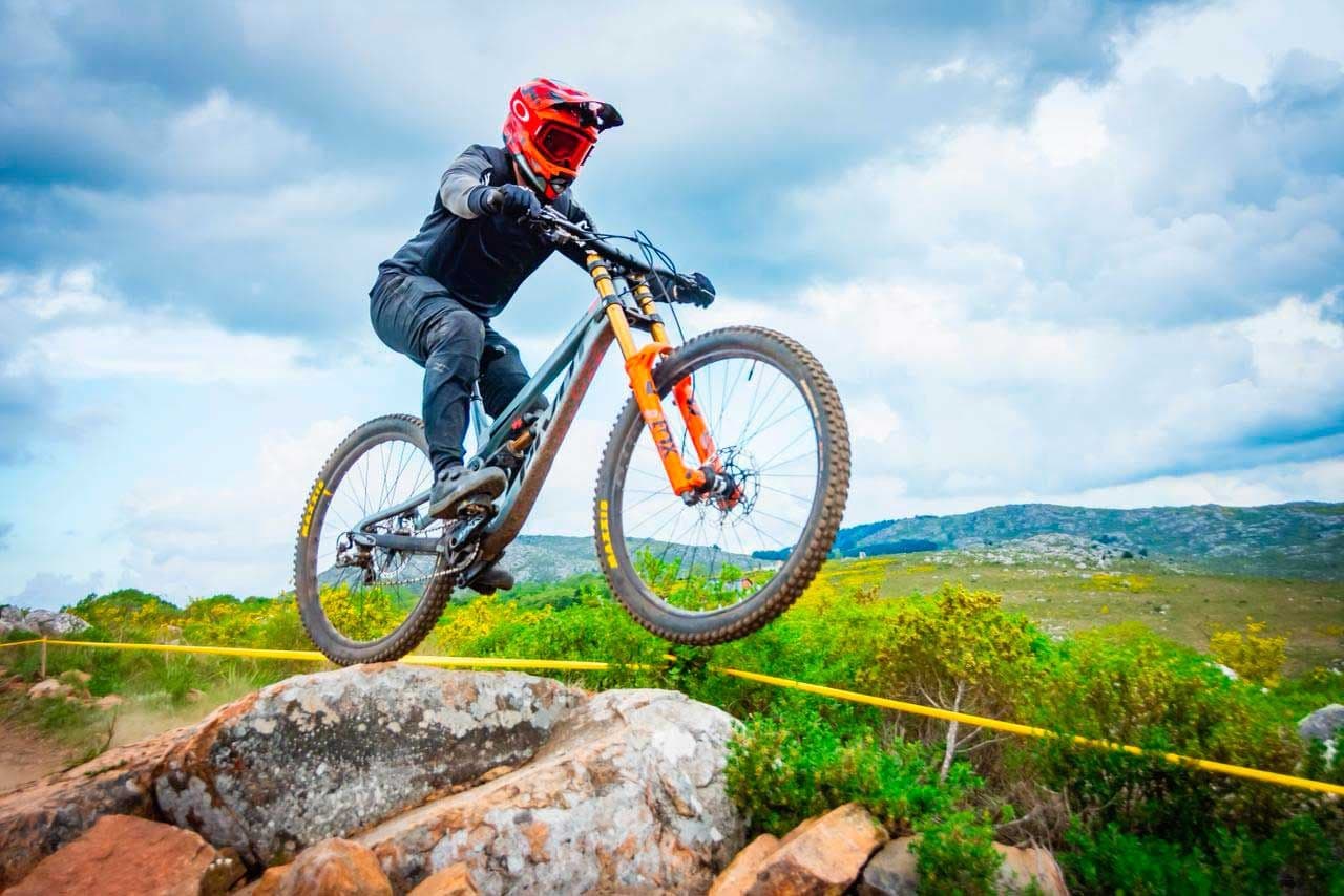 Presencia pinamarense en el DH corrido en Tandil